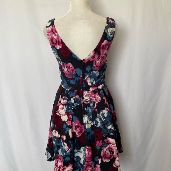 Trixxi Floral Dress - Picture 3 of 14